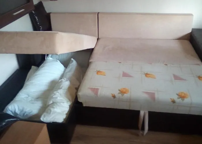 Alexander 3327 * Bansko