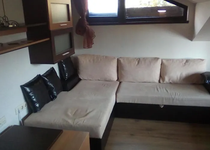 Alexander 3327 Bansko